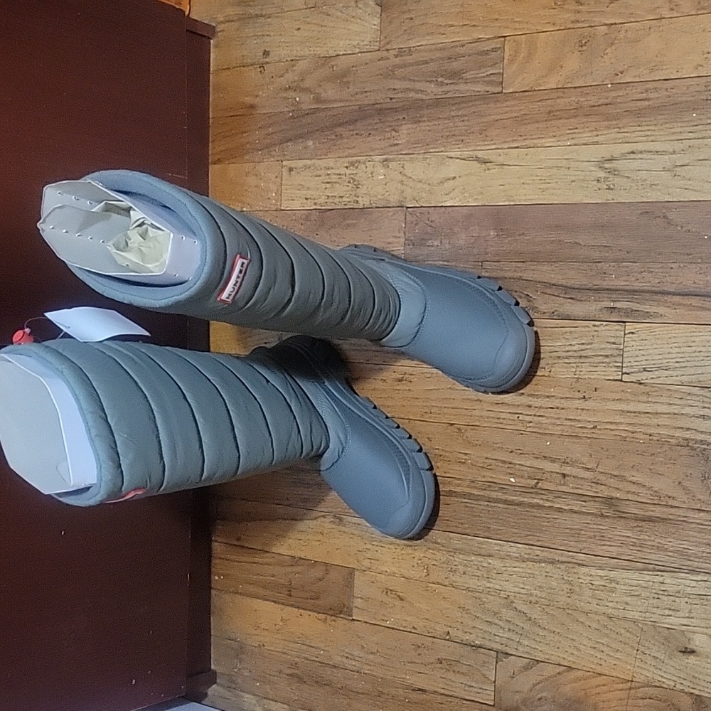 Hunter Boots - Picture 3 of 9